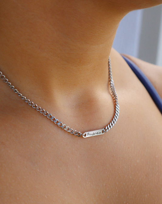 One Bar Necklace